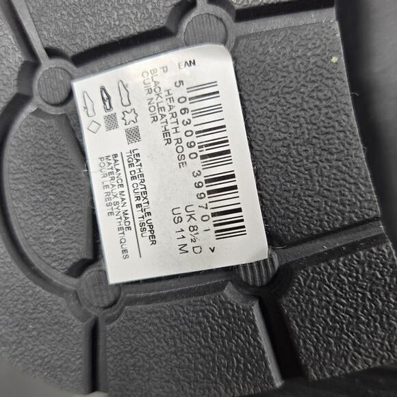 Clarks Hearth Rose Boots Womens 11 Black Leather Ankle Side Zip Ruched Lug Sole - Picture 11 of 11